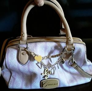 Women's 'Guess' purse.